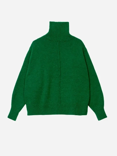 lipy-a-apple-knit-turtleneck-sweater