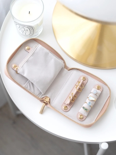 blush-pink-compact-jewellery-roll