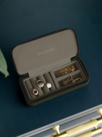 olive-green-medium-zipped-travel-jewellery-box